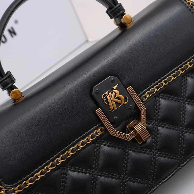 The Diamond Grid Tote — Structured Seasonal Tote