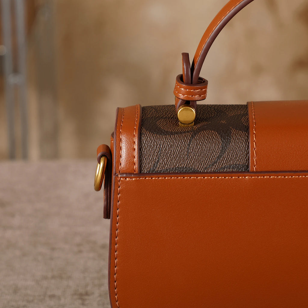The Contrast Saddle Bag — Crossbody Statement Piece