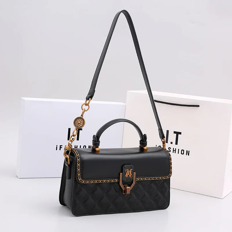 The Diamond Grid Tote — Structured Seasonal Tote