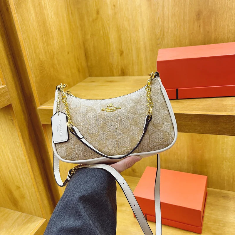 The Classic Leather Crossbody — Timeless Silhouette