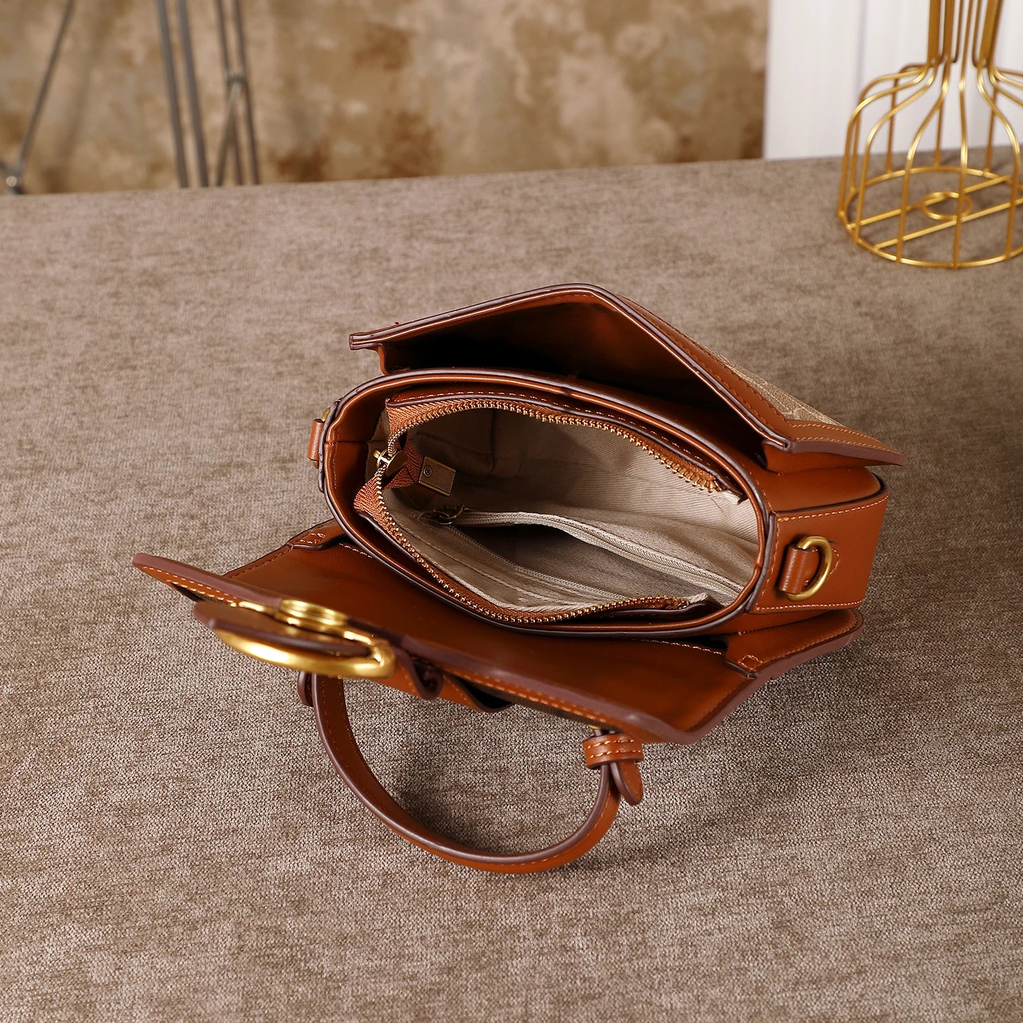 The Contrast Saddle Bag — Crossbody Statement Piece
