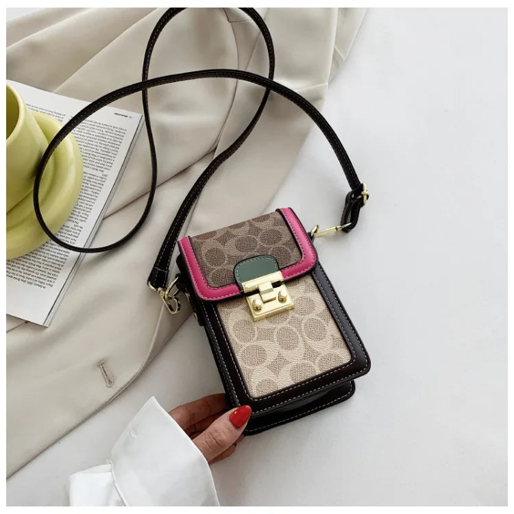 The Phone Pocket Shoulder Bag — K-Style Edit