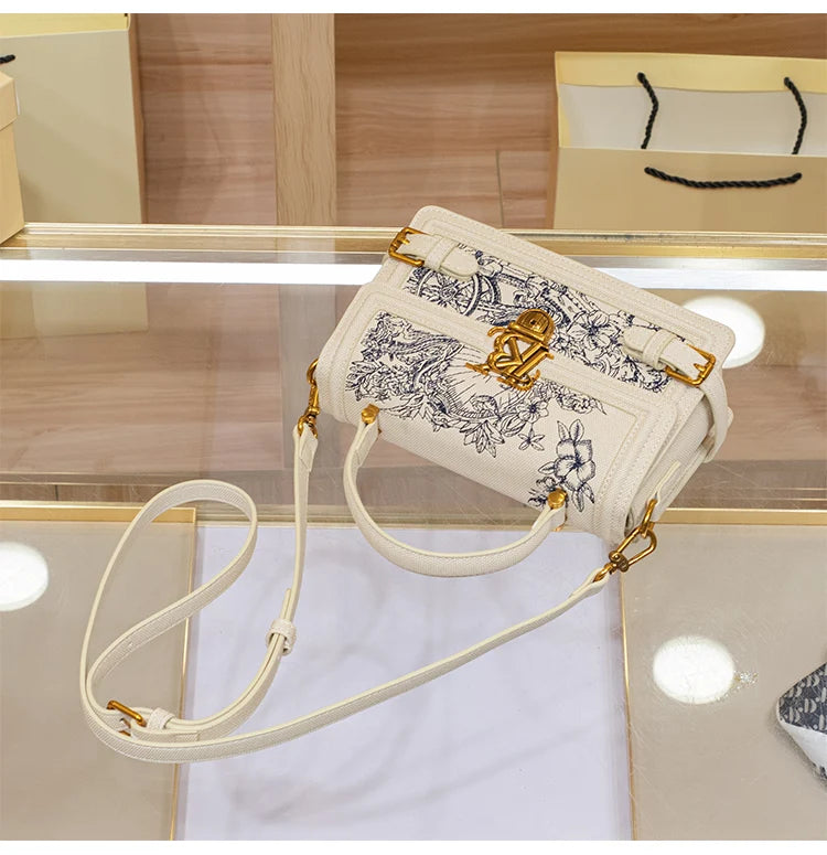 The Textured Summer Tote — Designer-Inspired Carry