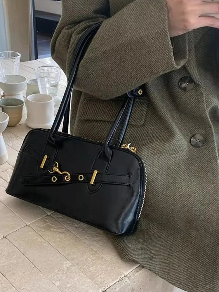 Chic Retro Commuter Handbag