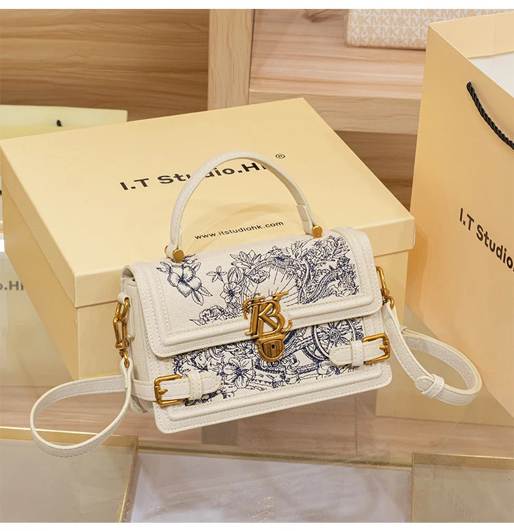 The Textured Summer Tote — Designer-Inspired Carry