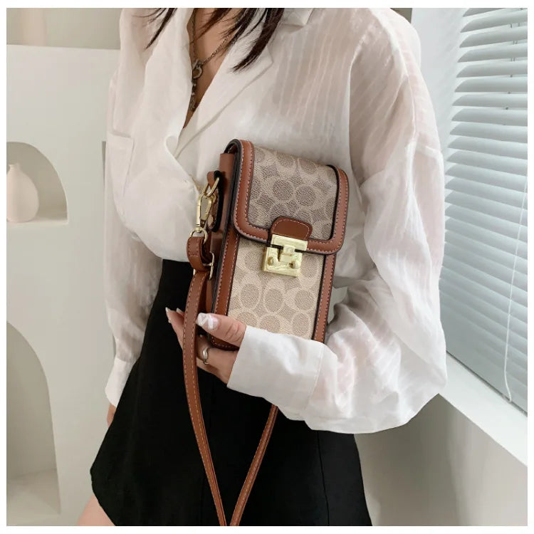 The Phone Pocket Shoulder Bag — K-Style Edit